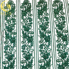 주문 제작된 에메랄드 녹색 과장 레이스천은 세캥드 장식을 비드로 만들었습니다