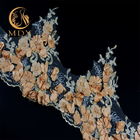 수를 놓는 유행 신부 3D 꽃 레이스 손질 135cm 폭 수공 다채로운