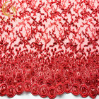 자수 구슬로 장식된 붉은 꽃 레이스 20% 폴리에스테 반짝임 수공 135cm 폭